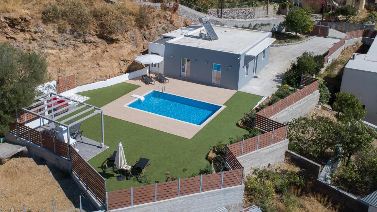 Villa Neonis Spílion Eksteriør billede