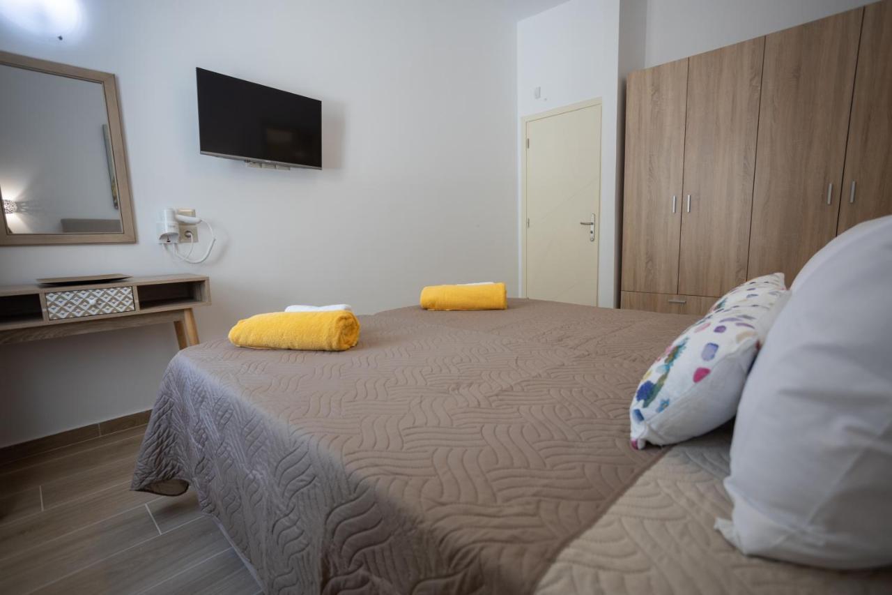 Villa Neonis Spílion Eksteriør billede
